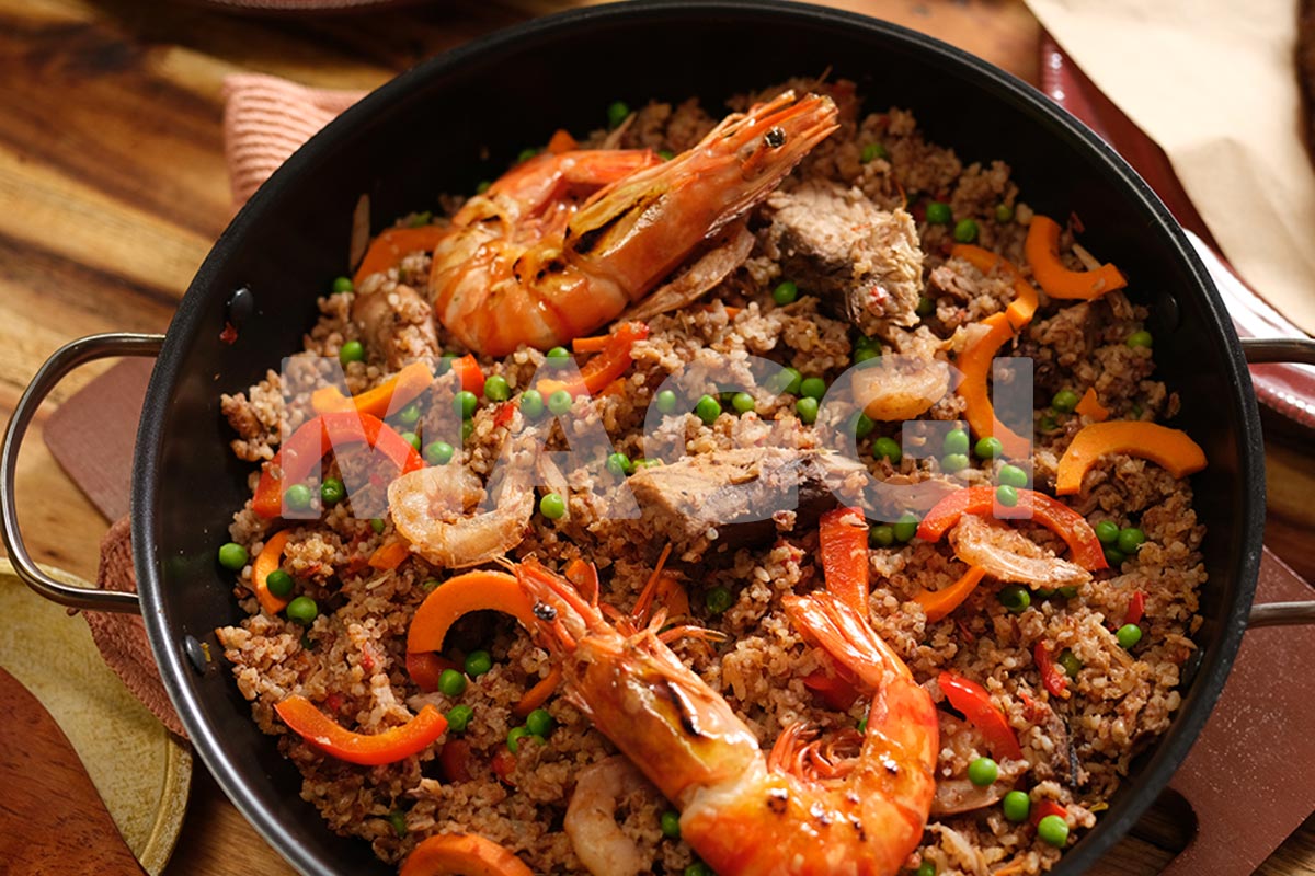 Délicieux jollof de riz brun