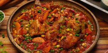 Ragoût de tomate aux legumes épicés